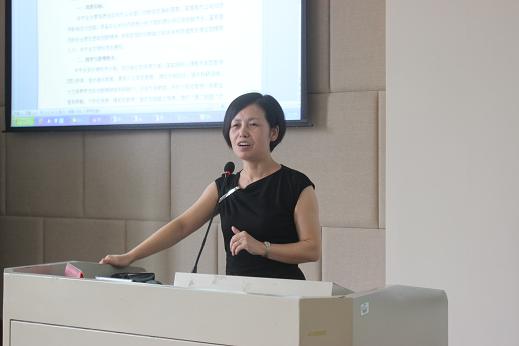 杨春玲副经理讲话